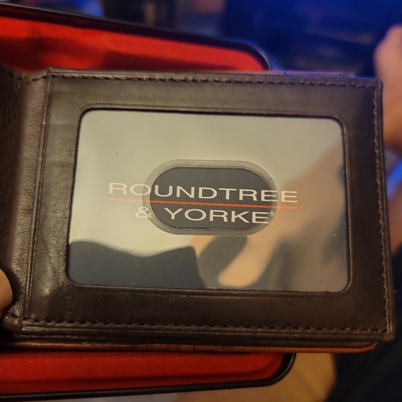 New Mens leather Roundtree And Yorke Brown wallet. - Picture 4 of 8